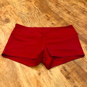 Fleo athletic shorts